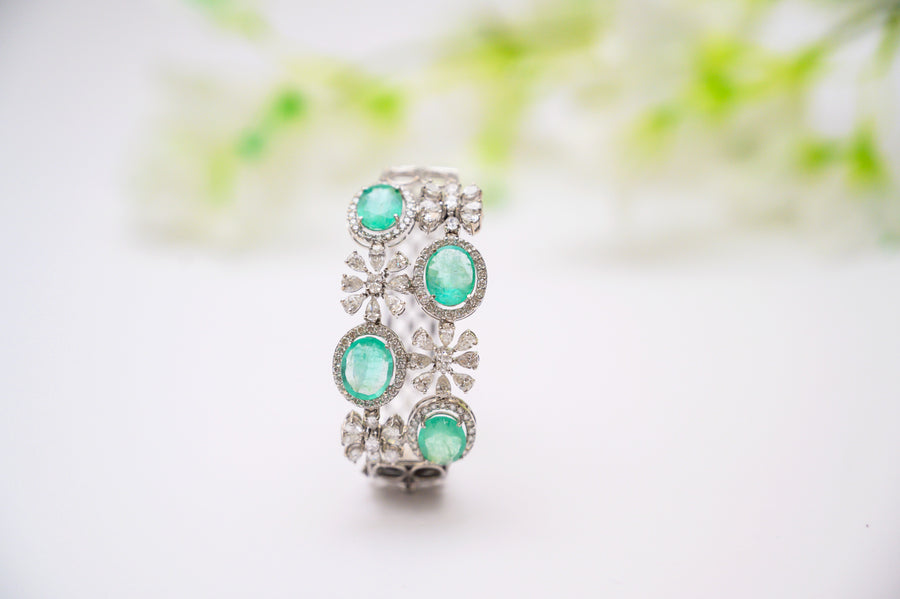 Sparkling Russian Emerald Floral Bracelate